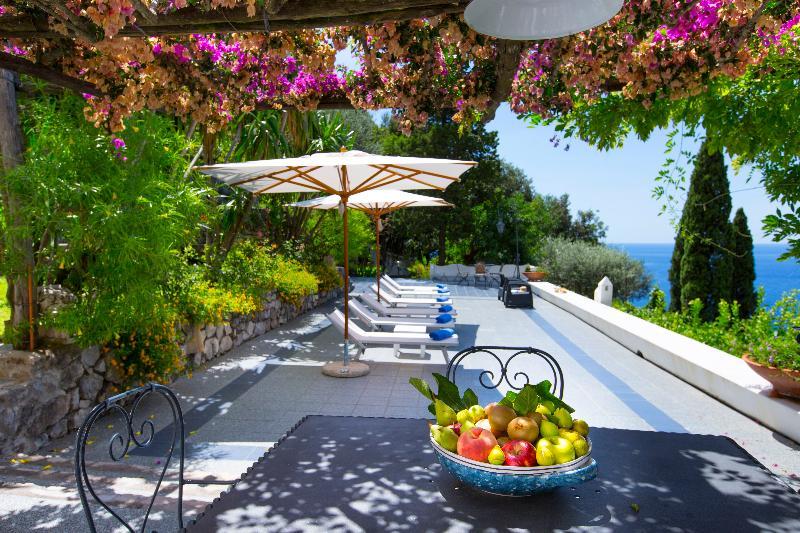 I Giardini Dei Sensi Aparthotel Ποζιτάνο Εξωτερικό φωτογραφία