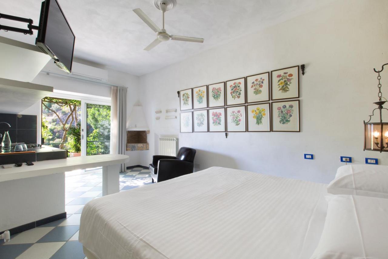 I Giardini Dei Sensi Aparthotel Ποζιτάνο Εξωτερικό φωτογραφία